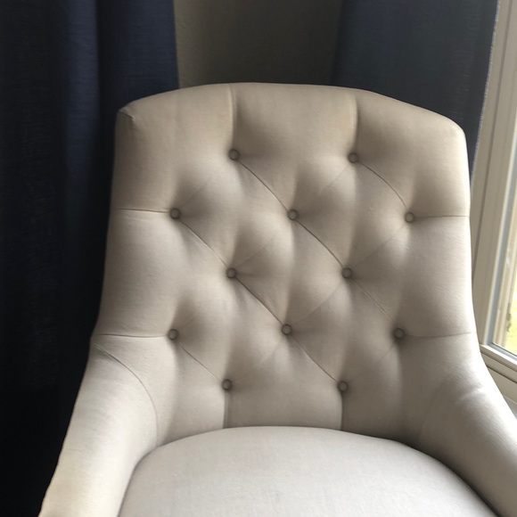 Meet your Posher, Jaclyn - Picture 1 of 1